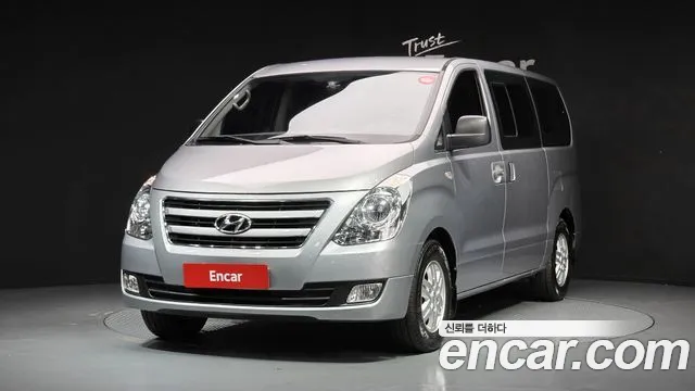 Hyundai Grand Starex 12
