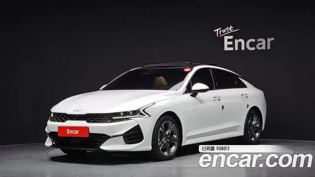 Kia K5 III 2.0 Noblesse