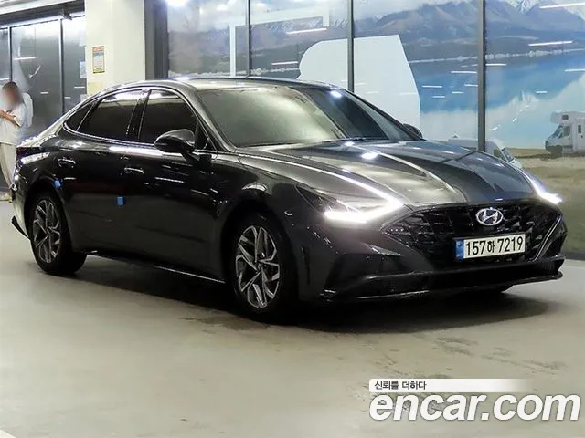 Hyundai Sonata (DN8) 2.0 Premium