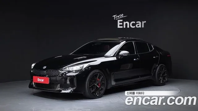 Kia Stinger 3.3 Turbo AWD GT