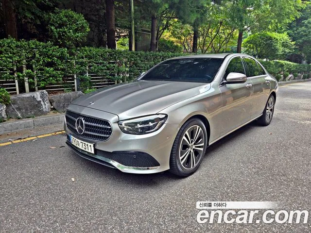 Mercedes-Benz E- W213 E250