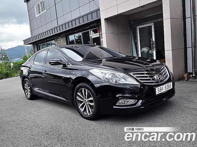 Hyundai Grandeur HG HG240