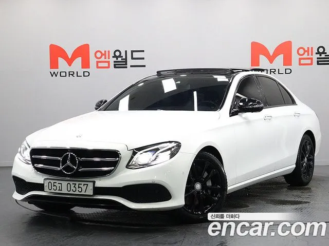 Mercedes-Benz E- W213 E300