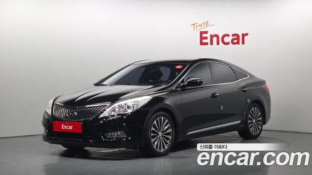 Hyundai Grandeur HG HG240