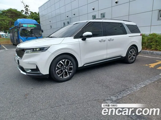 Kia Carnival 4 9 Signature