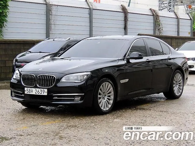 BMW 7 (F01) 740d xDrive