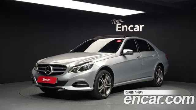 Mercedes-Benz E- W212 E400 4MATIC