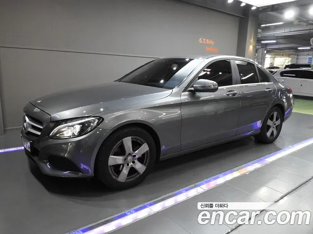 Mercedes-Benz C- W205 C200 d
