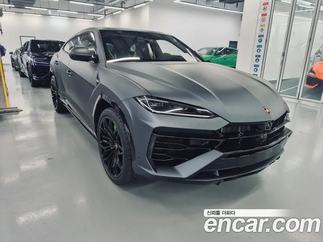 Lamborghini 4.0 V8 SE