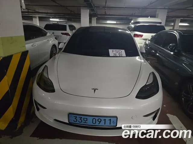Tesla 3 AWD