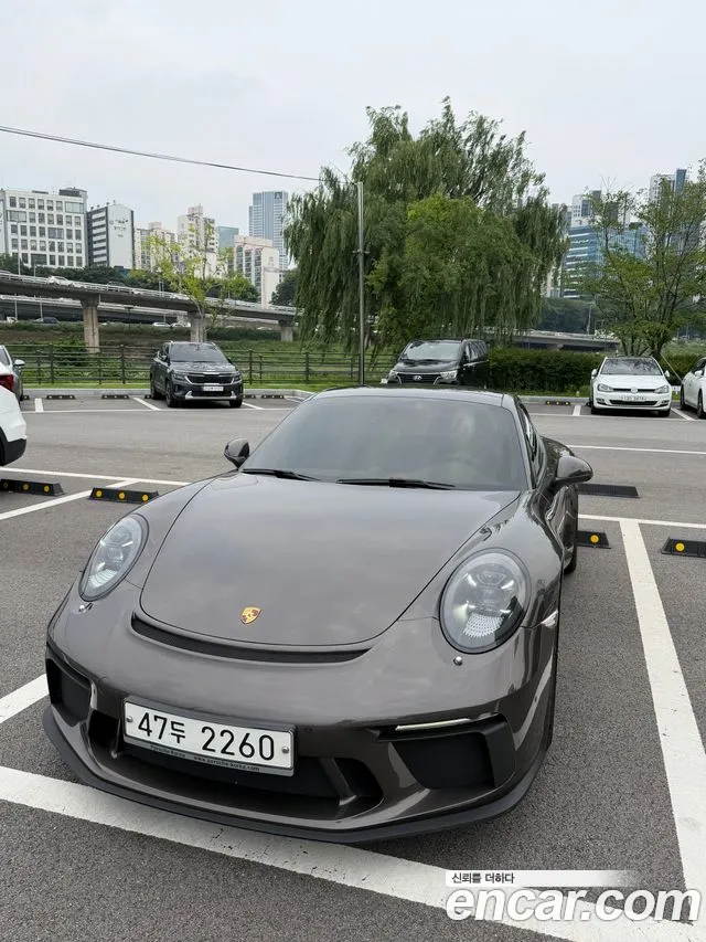Porsche 911 4 991