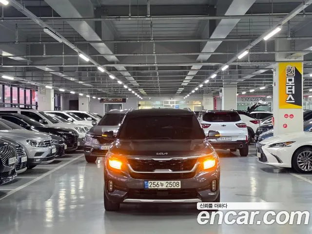 Kia Seltos Diesel 1.6 2WD Signature