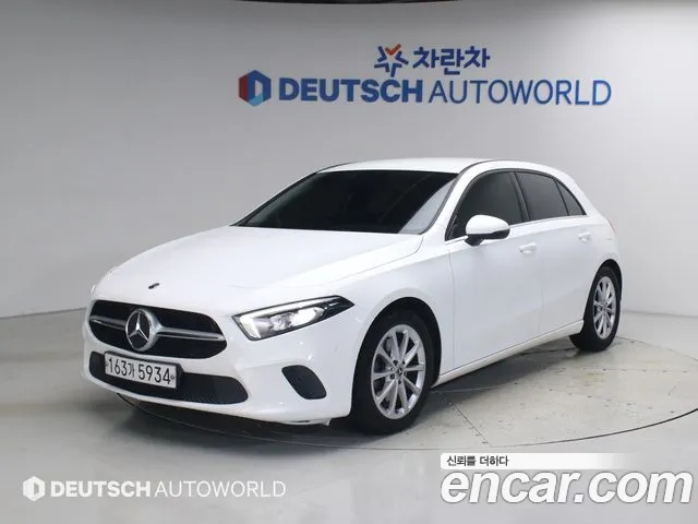 Mercedes-Benz A- W177 A220