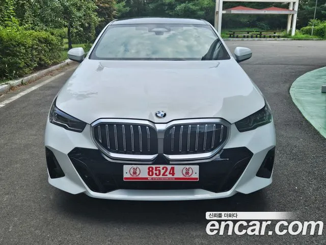 BMW 5 (G60) 520i M