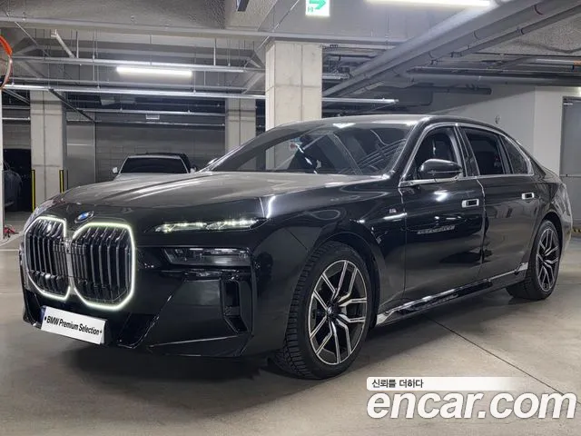 BMW 7 (G70) 740i xDrive M Limited