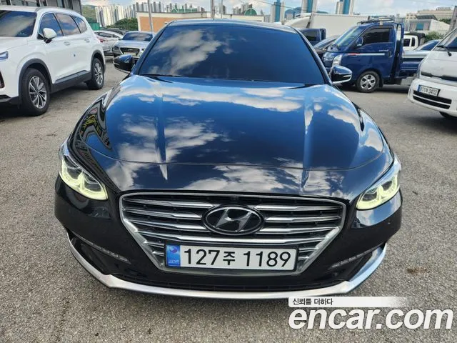 Hyundai Grandeur IG 3.3