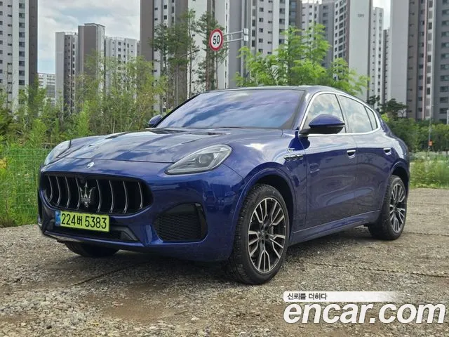 Maserati 2.0 AWD GT P