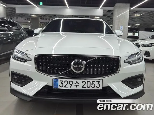 Volvo V60 2 B5 AWD