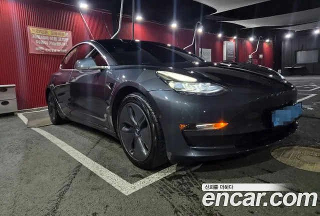 Tesla 3 AWD