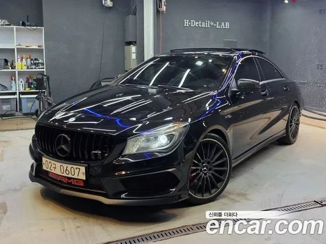Mercedes-Benz CLA- C117 CLA45 AMG 4MATIC