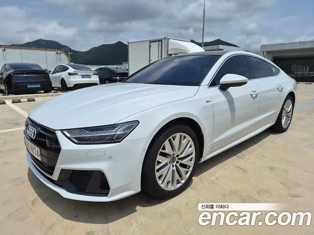 Audi A7 (4K) 45 TDI Premium