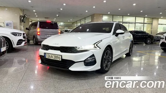 Kia K5 III 1.6 Turbo Prestige