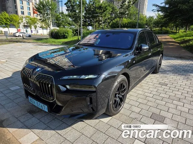 BMW i7 (G70) eDrive 50 M