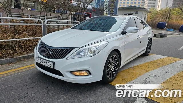 Hyundai Grandeur HG HG240