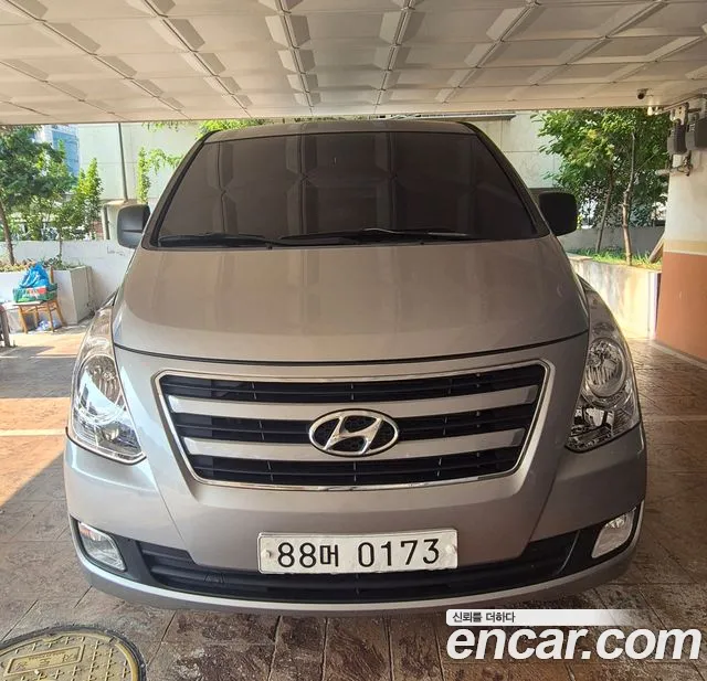 Hyundai Grand Starex 5 Base