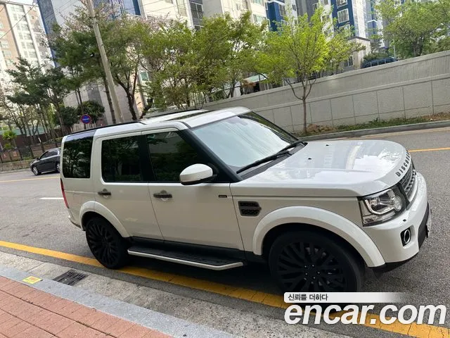Land Rover Discovery 4 3.0 SDV6 SE