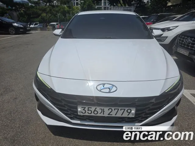 Hyundai Avante (CN7) 1.6