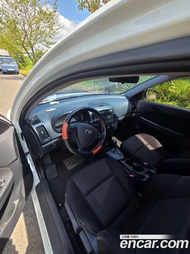 Hyundai i30 Diesel 1.6 VGT Deluxe