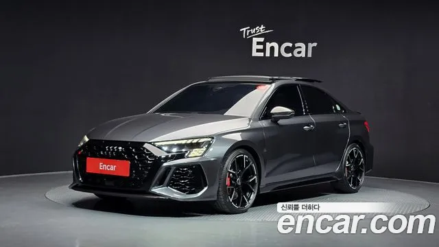 Audi RS3 (8 Y) 2.5 TFSI