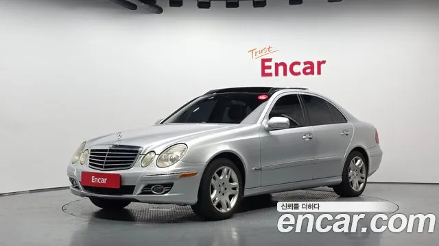 Mercedes-Benz E-Class W211 E350 4 MATIC