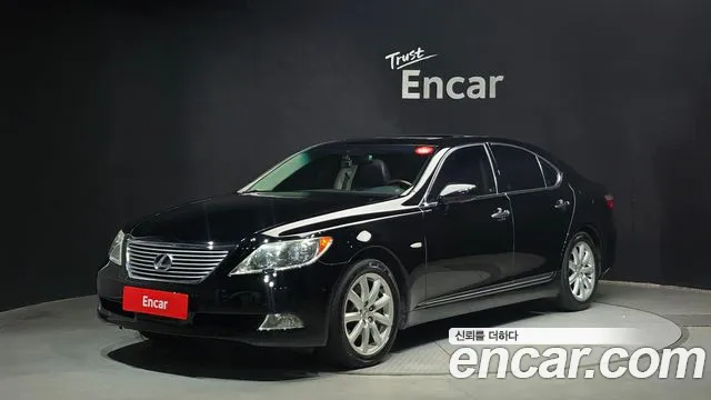 Lexus LS460 AWD XF40