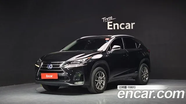 Lexus NX300 h