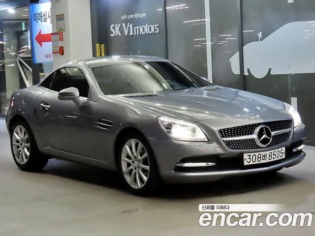Mercedes-Benz New SLK-Class 200 R172