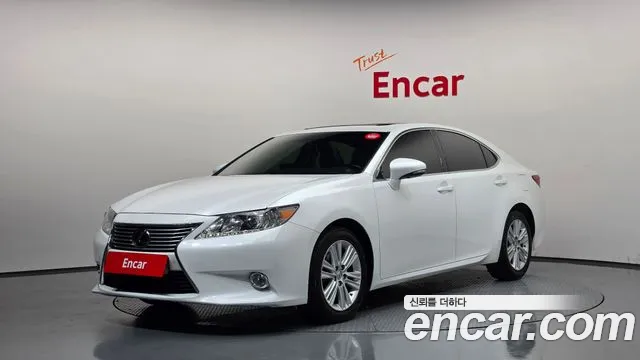Lexus New ES350 XV60