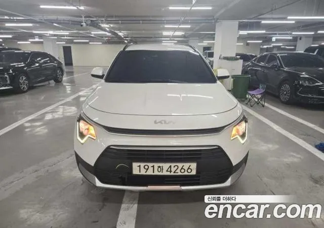 Kia The All New Niro Trendy