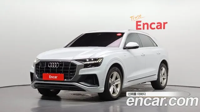 Audi Q8 (4 M) 45 TDI Premium