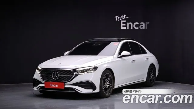 Mercedes-Benz E- W214 E300 4MATIC AMG Line
