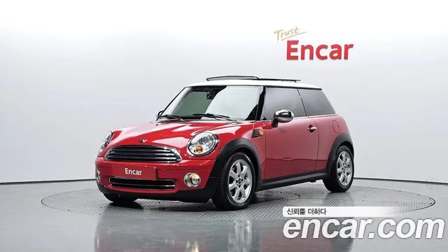 MINI Cooper Base 2