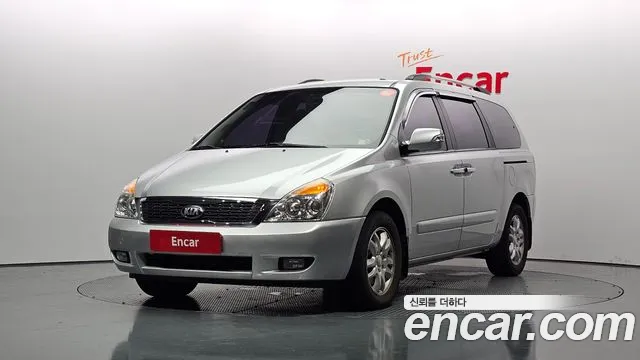 Kia Carnival R Carnival GLX Premium