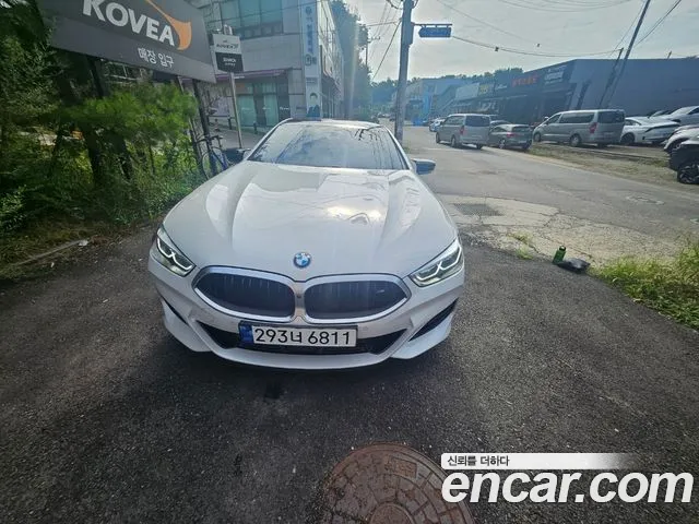 BMW 8 (G15) M850i xDrive