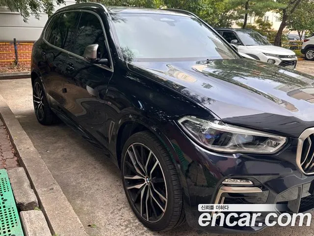 BMW X5 (G05) M50i