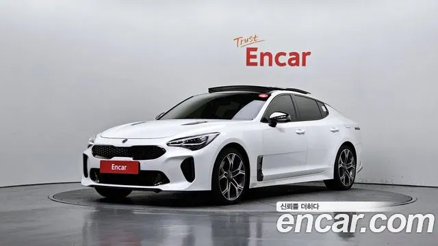 Kia Stinger 3.3 Turbo AWD GT