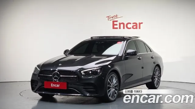 Mercedes-Benz E- W213 E350 4MATIC AMG Line