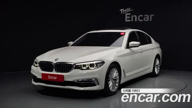 BMW 5 (G30) 530i