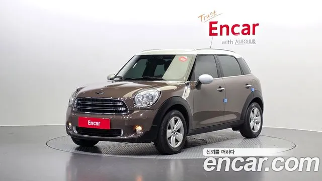 MINI Cooper D Countryman Base 1