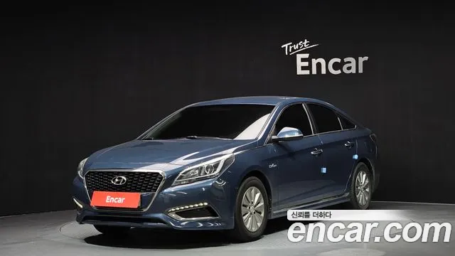 Hyundai LF Sonata Hybrid 2.0 HEV